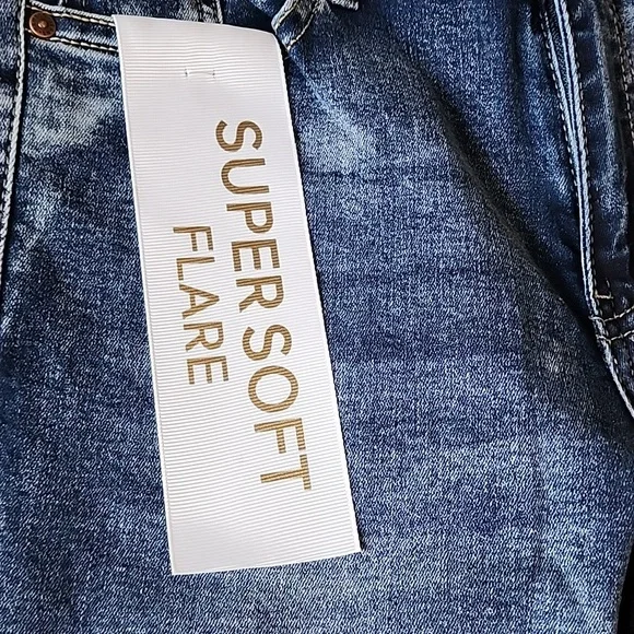 Bamboo Brand New Classic Women's Dark Blue Super Soft Flare Jeans - Picture 3 of 10